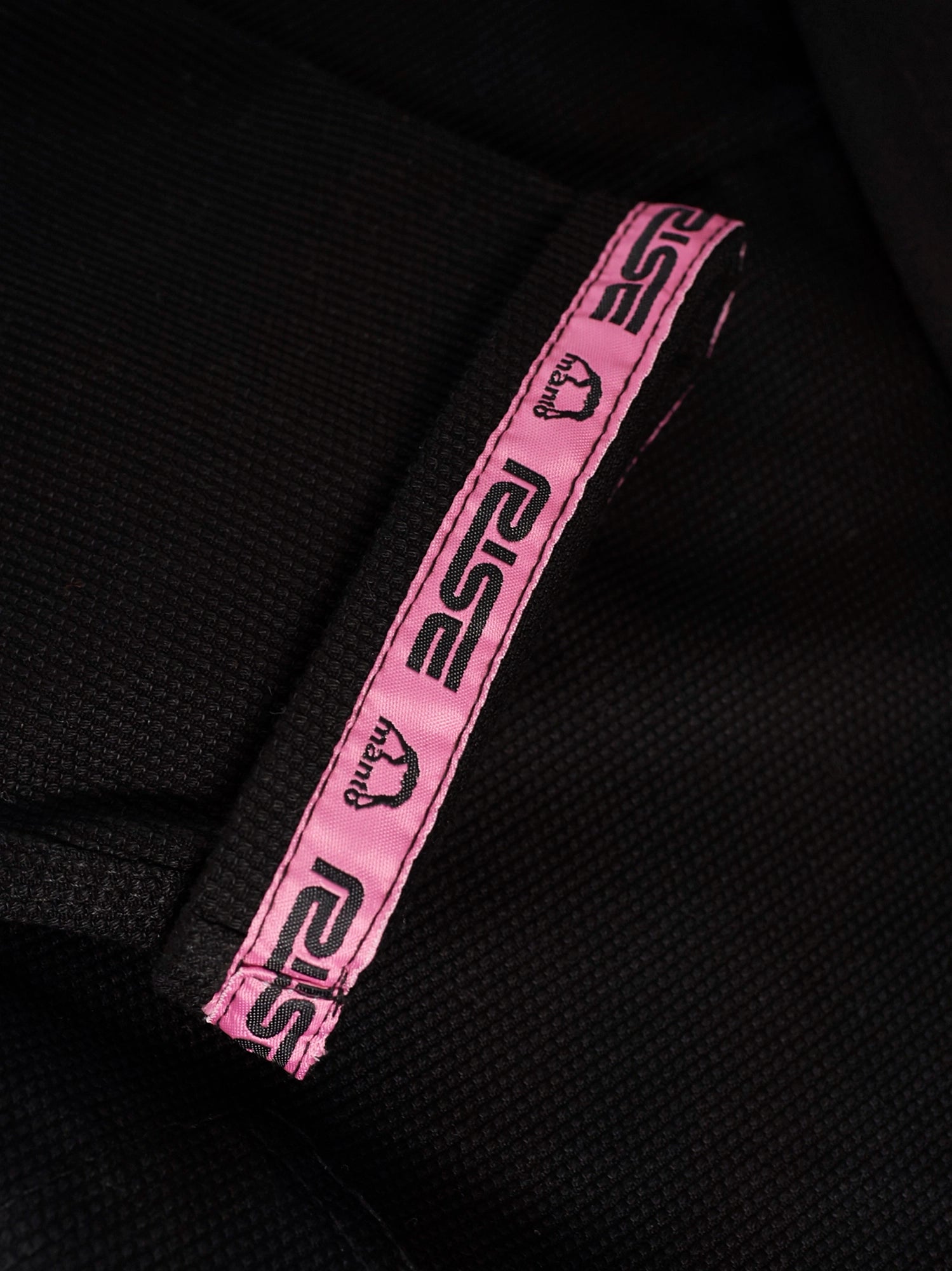 BJJ GI MANTO RISE 2.0 (чорний/рожевий)