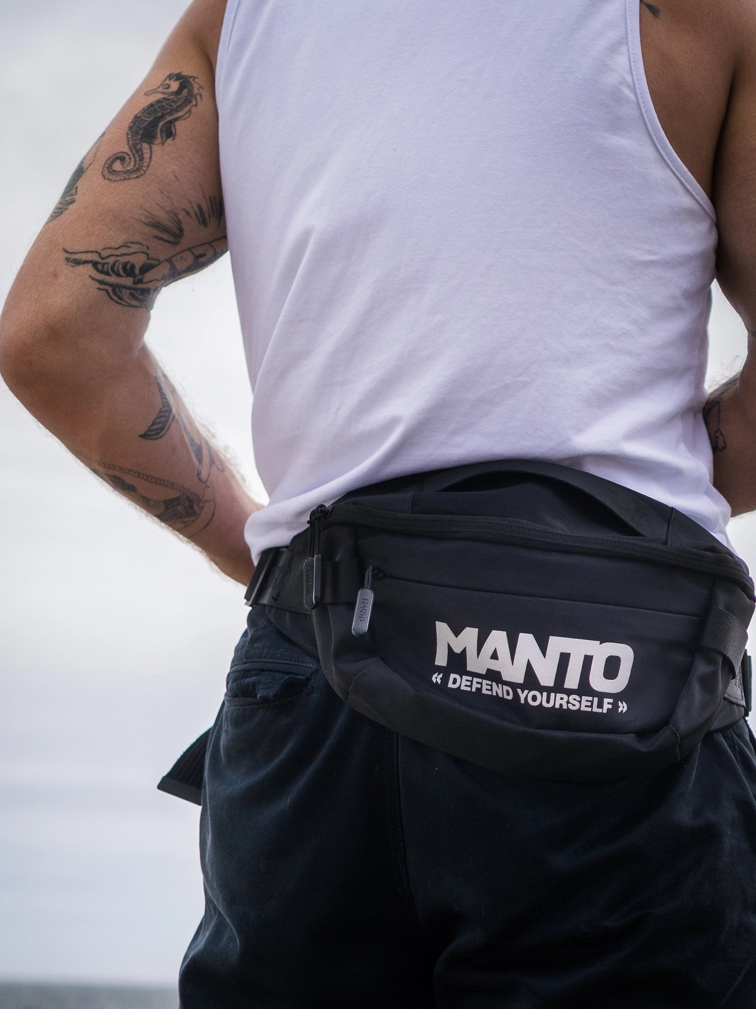 ПОЯСНА СУМКА MANTO DEFEND ЧОРНА