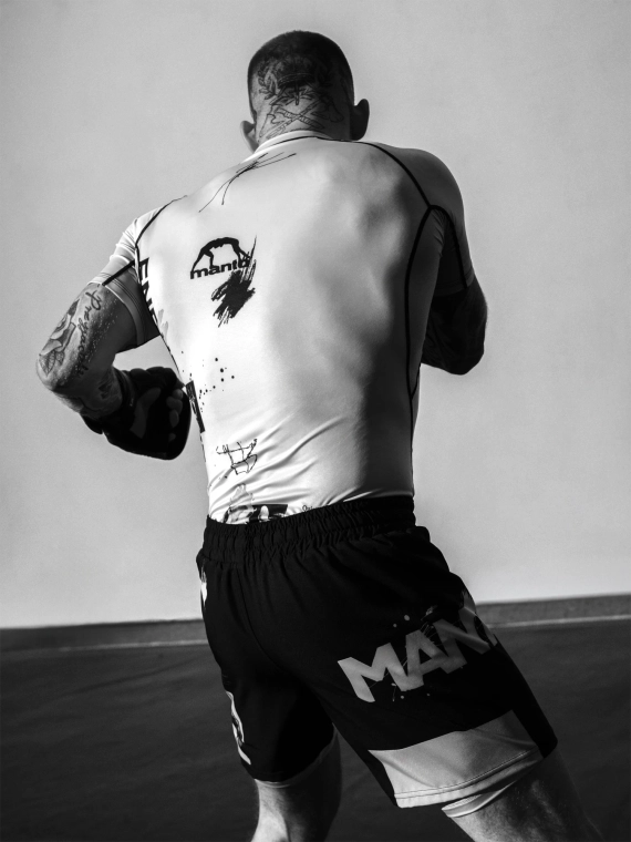 РАШГАРД MANTO OVERCOME