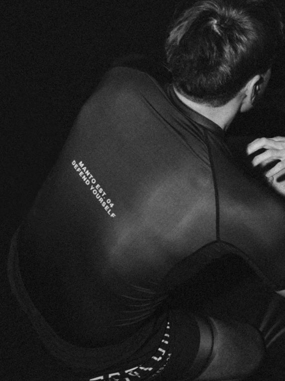 РАШГАРД MANTO VARSITY ЧОРНИЙ